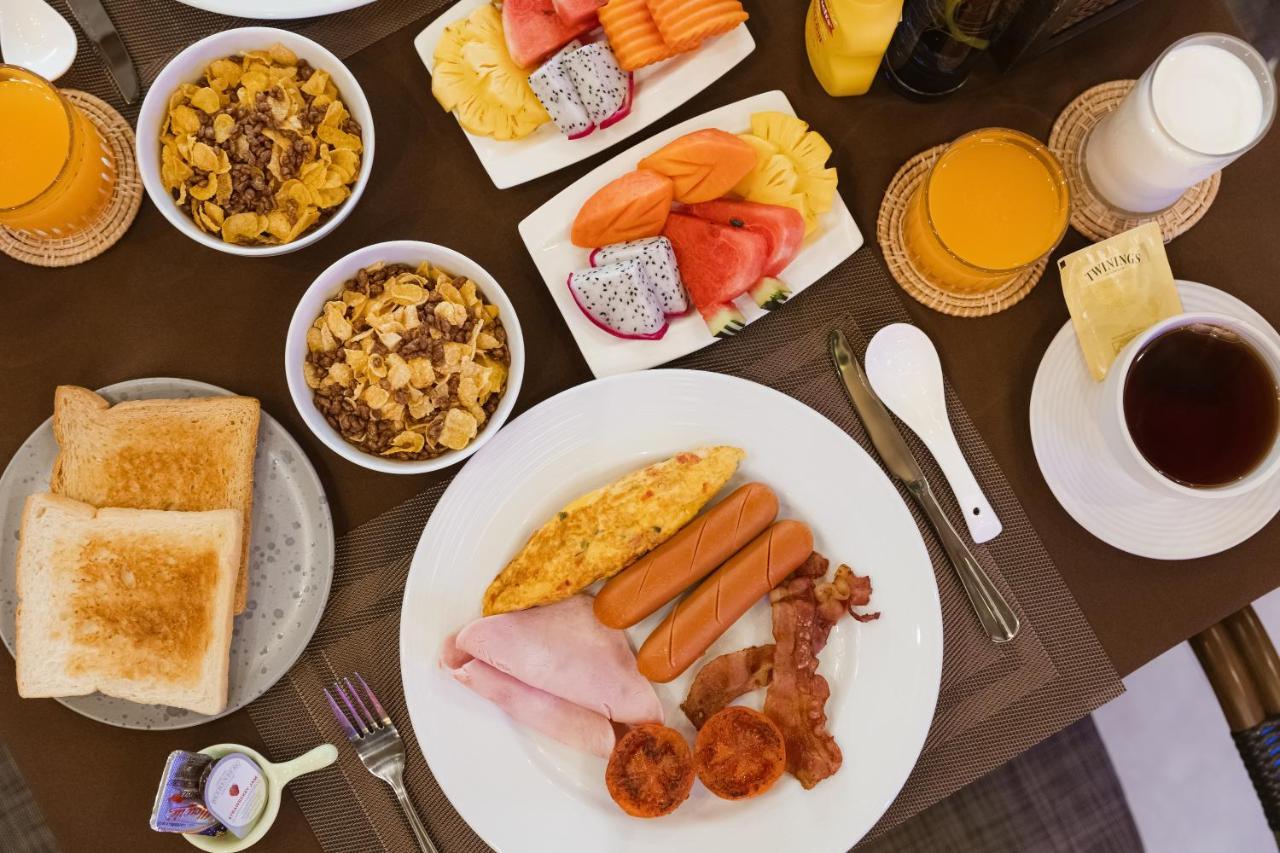 Heaven Boutique Hotel Бангкок Экстерьер фото